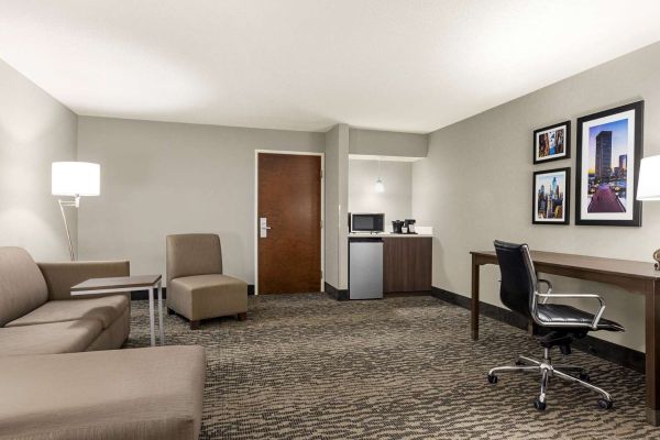 La Quinta Inn Ste Newark Elkton
